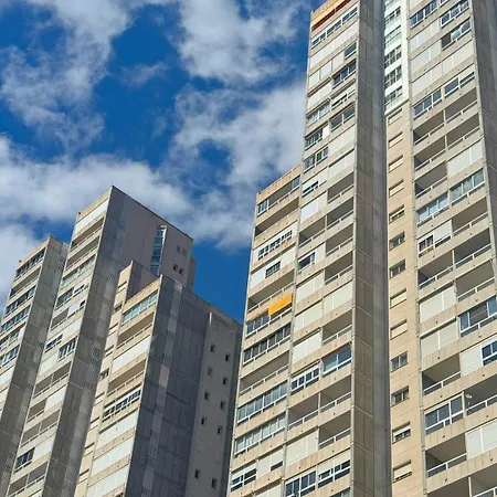 Gemelos 22-2-17 Benidorm